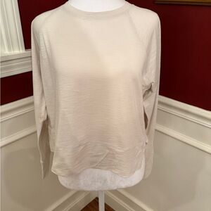 Athleta Soft Cream Long Sleeve Top